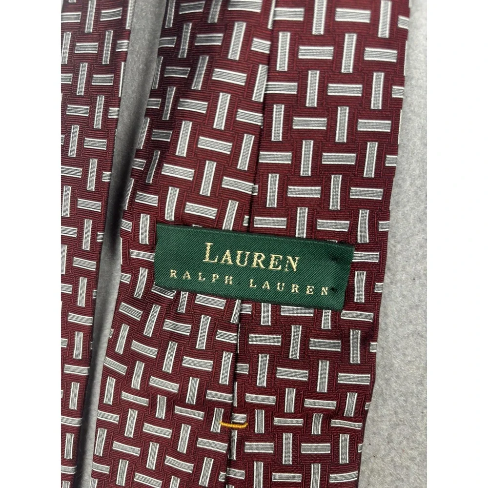 Lauren Ralph Lauren Tie Mens One Size Red Geometric Silk Hand Finished Made USA